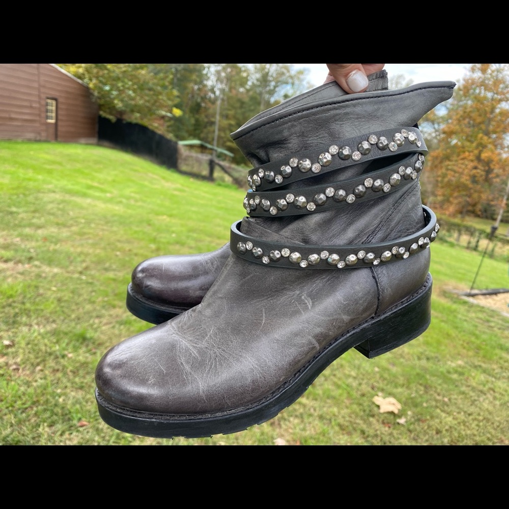 KBR Ankle Leather Boot Gray EU-37.5 Studded Strap